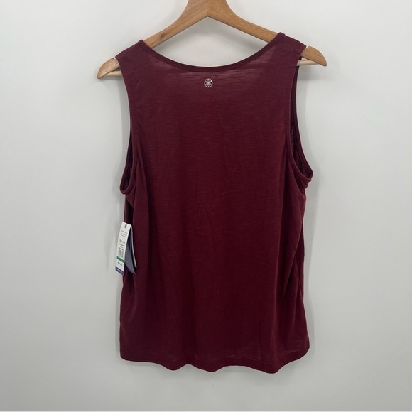 Gaiam XL NWT Burgundy Yoga Active Pleated Front Sleeveless Top - Picture 8 of 9